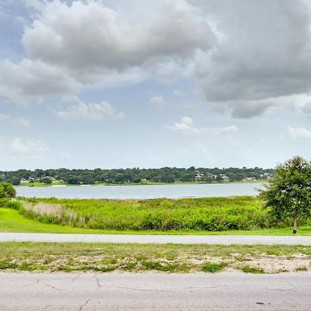 Sunny Lake Wales Getaway - 1 Mi To Downtown エクステリア 写真