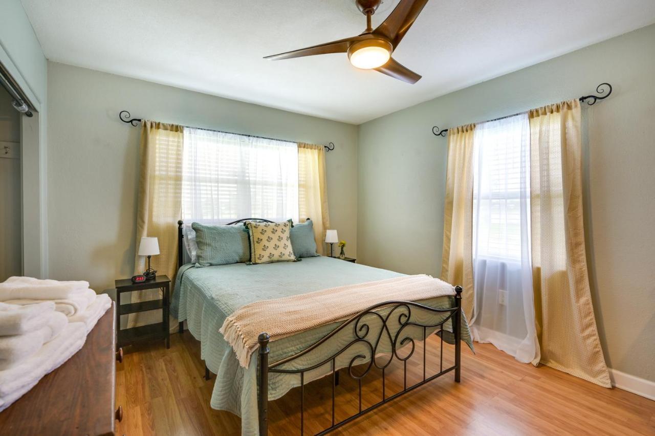 Sunny Lake Wales Getaway - 1 Mi To Downtown エクステリア 写真